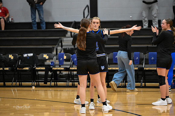 UC Girls BB 1-10-26-4