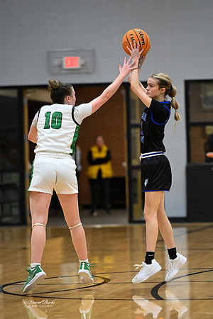 UC Girls BB 1-10-26-15